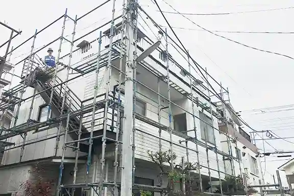 高所作業のための足場